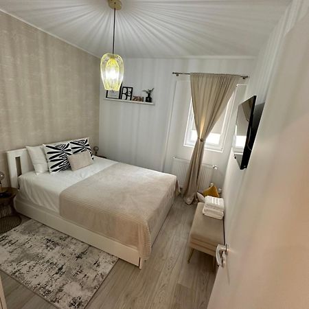 Boutique Apartment 布加勒斯特 外观 照片